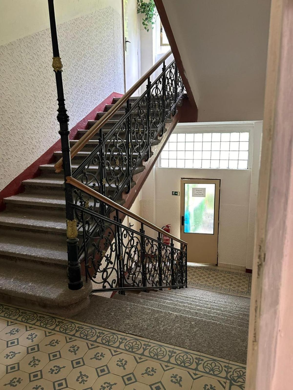 Апартаменты Apartma V Srdci Karlovych Varu - Ondrejska 18 Карловы Вары Экстерьер фото
